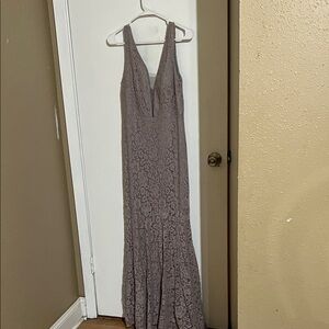 Elegant Lace Sleeveless Dress